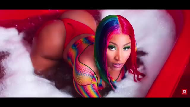 Nicki supercut I made ???