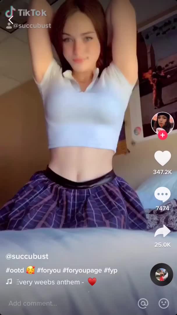 These tiktok thots thirst trapping