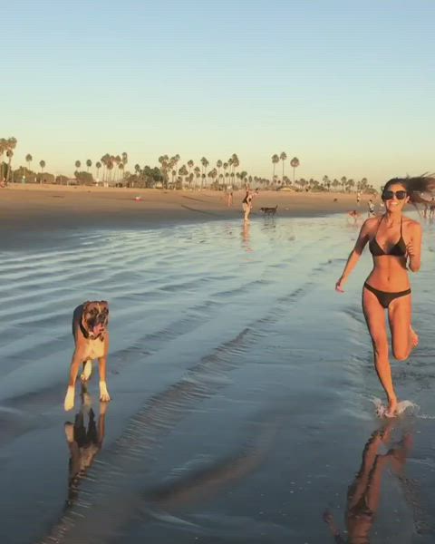 Jennifer lee, Bikini