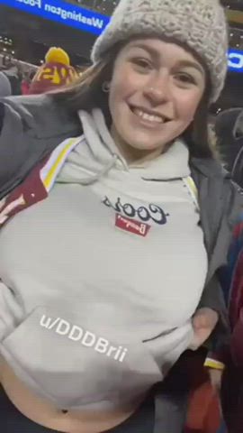 Big Tits Compilation Jiggling Public White Girl clip