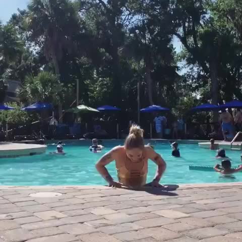 Skylar Stegner - Handstands Out Of The Pool