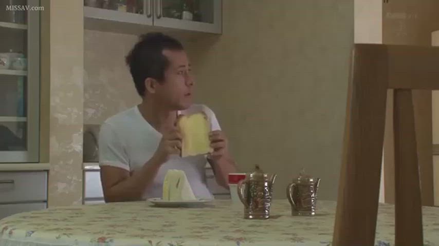 asian nude roommate clip