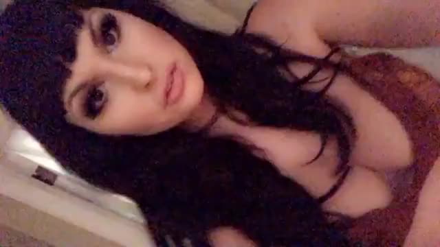 Bailey Jay - My premium snap is lit af rn abba-1037040126612959233