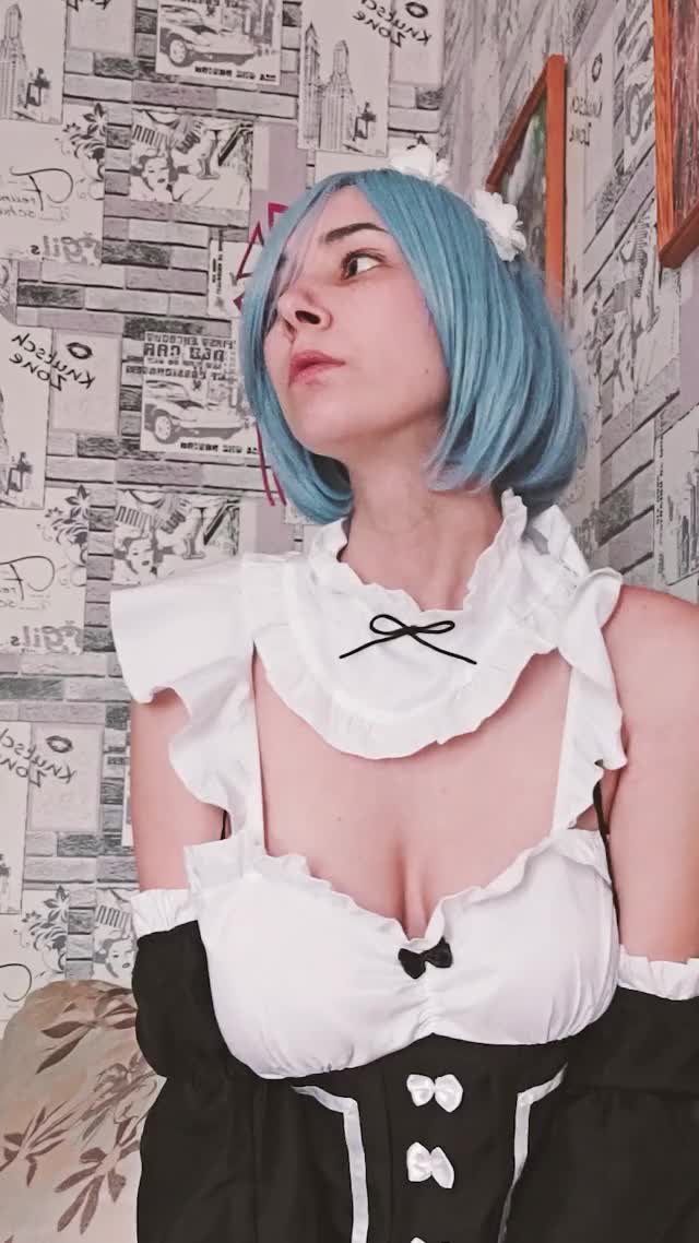 Rem cosplay