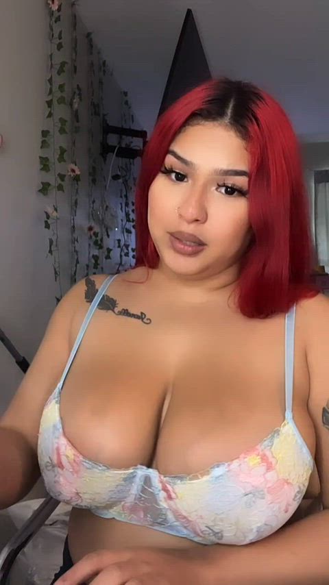 big nipples big tits bra nipples redhead tits clip