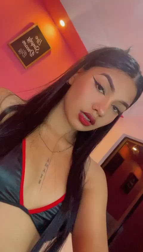 cam camgirl cute latina model teen teens webcam clip