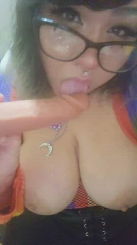 bbw big tits chubby glasses nerd onlyfans oral clip