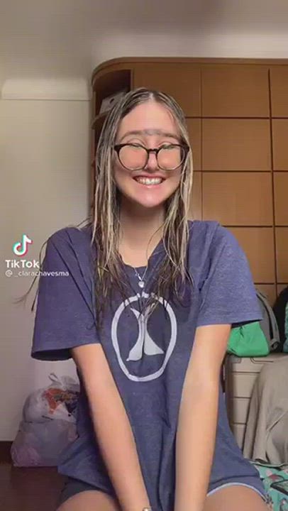 Big Tits Blonde TikTok clip