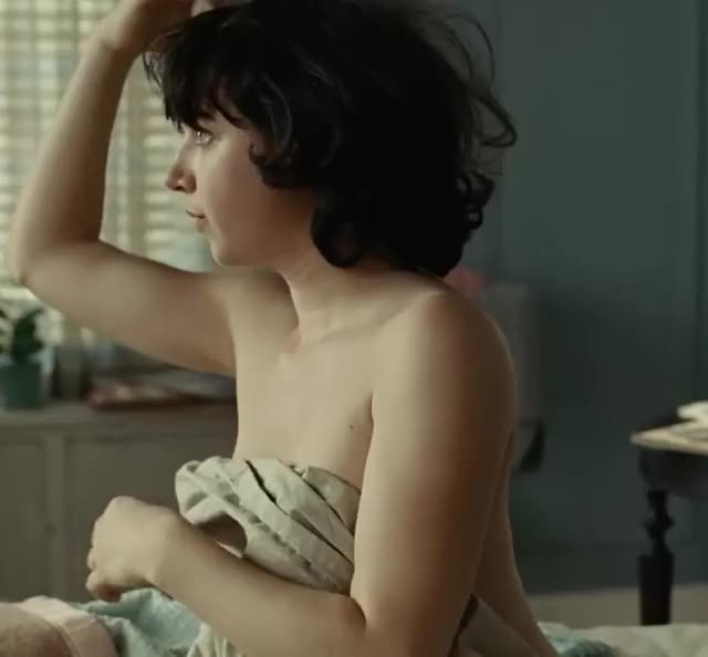 Zoe Kazan - Revolutionary Road