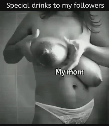 milf milking mom clip