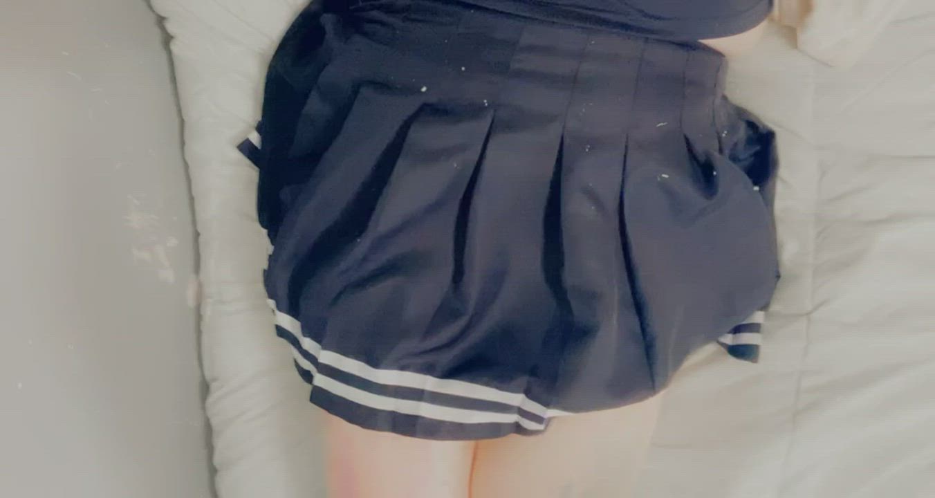do you like what’s under my skirt? ?