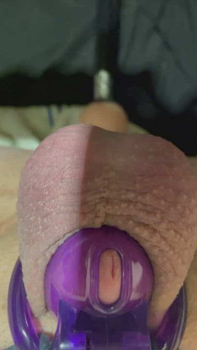 Leaking while getting fucked