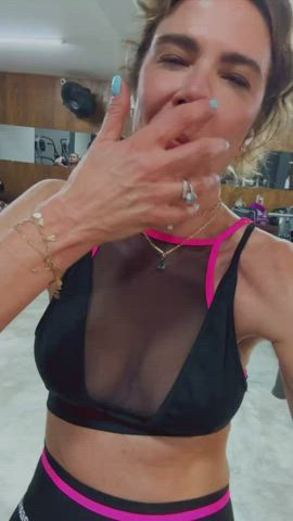 big tits brazilian celebrity cleavage milf model wet clip