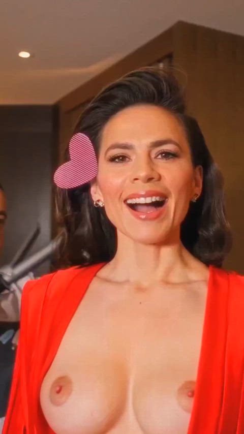 boobs celebrity fake hayley atwell just-boobs clip