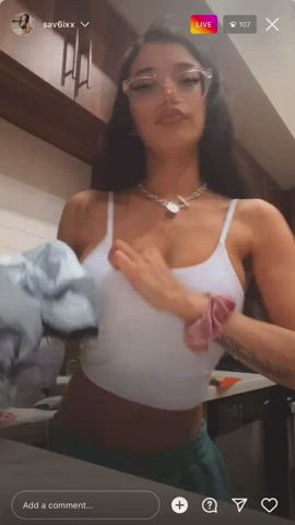 boobs flashing nipslip pornstar savannah sixx tits clip