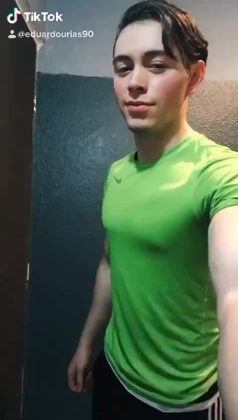 big dick gay tiktok clip