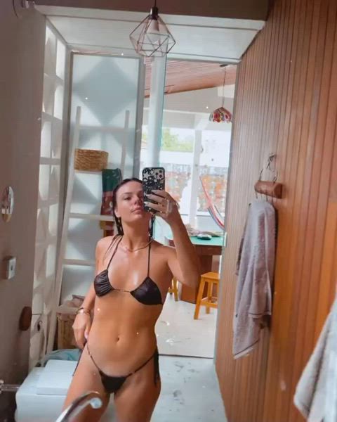 bikini brazilian celebrity curvy hips legs petite wet clip