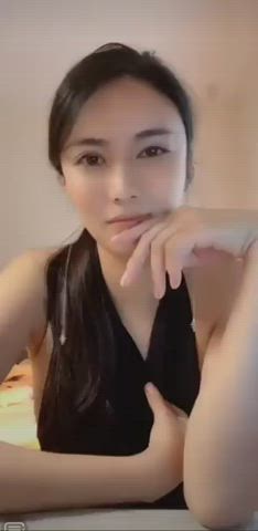 Asian Nipslip Sideboob clip