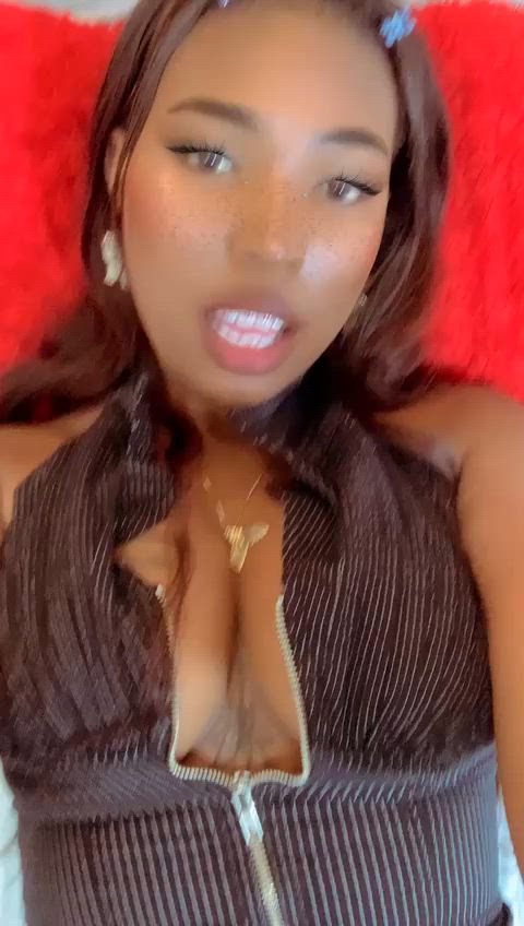 camgirl ebony lips seduction sensual webcam clip