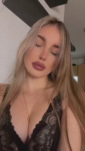 Watch your sexy babe.? I‘m new here so cum and join? FREE TRIAL? l!nk on profle