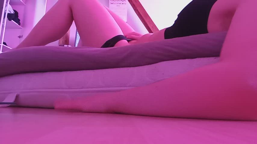 Bed Sex Masturbating Solo clip