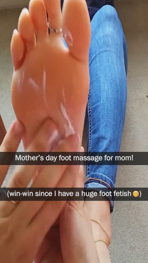 (M/S) Naughty Mother's Day foot fun (Foot Fetish)