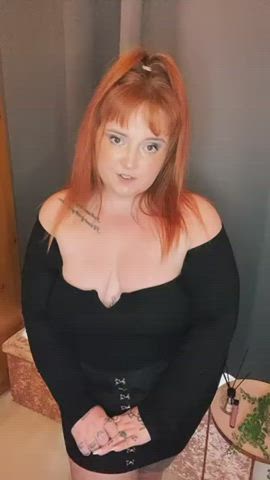 bbw bubble butt busty cleavage skirt tiktok clip