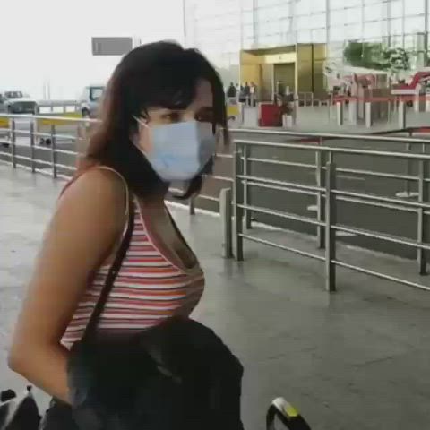 Hanging tits of Shirley Setia 👅