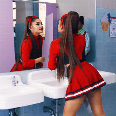 ariana grande celebrity cheerleader clip