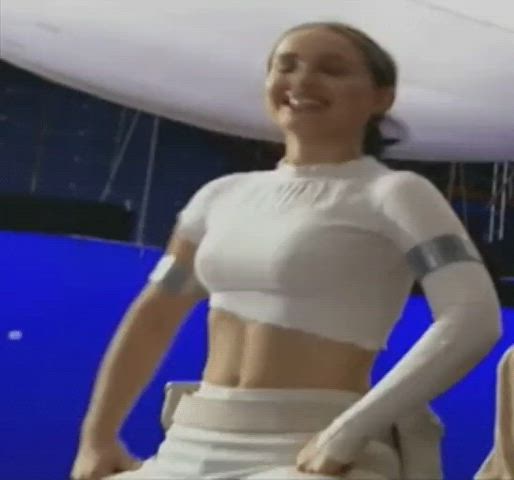 belly button natalie portman belly clip