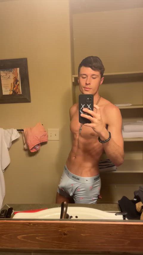 abs mirror muscles onlyfans tease teasing flexing gay-muscle onlyfans-creators pornstars