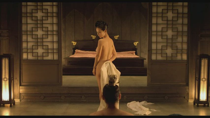Asian Ass Celebrity Korean Nude Softcore Tease Teasing clip