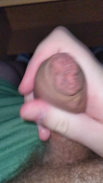 How the foreskin spreads precum for self lubrication