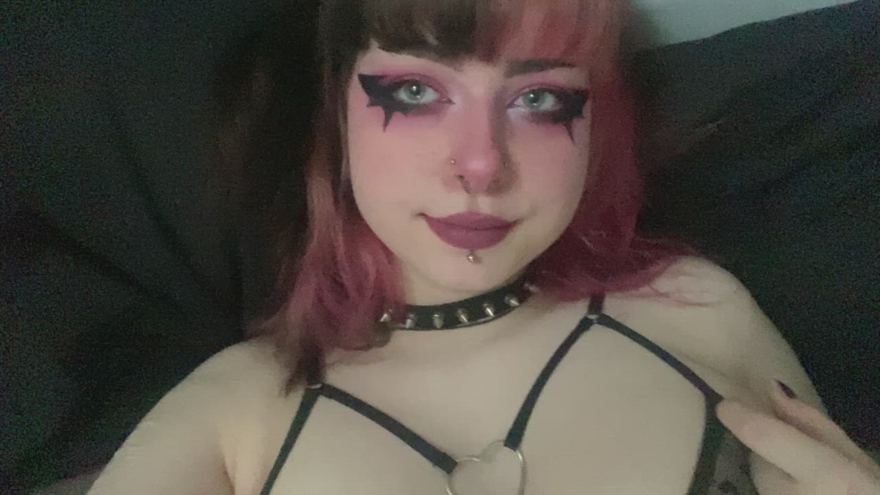 Would you use a needy goth slut like me??