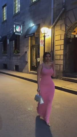amateur big ass big tits dress high heels outdoor clip
