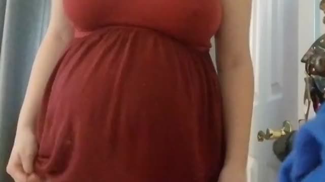 Pregnant Titty Drop for you all!