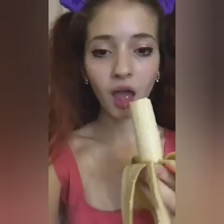 Erotic Funny Porn Sucking clip