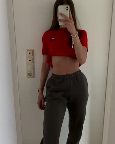 Hey it’s me Carla👄🇨🇦19Teen 🤪 Let‘s have some fun🔥 Daily Posts,