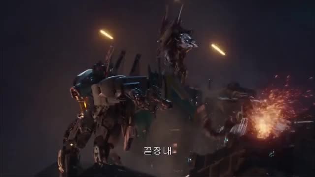 Bumblebee 2018 Opening Cybertron War Attack Full Scene
