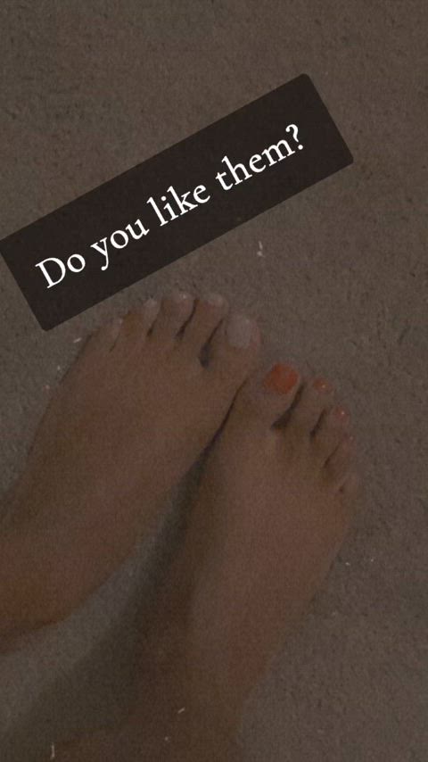 cum on feet feet feet fetish toes clip