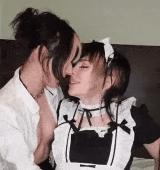handjob kissing maid clip
