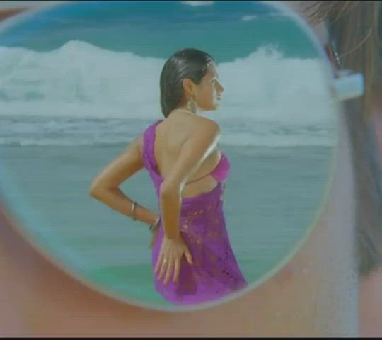 ass bollywood celebrity swimsuit clip