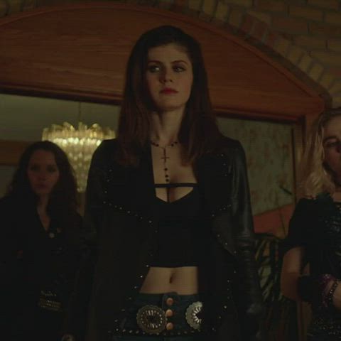 Alexandra Daddario Belly Button and Cleavage