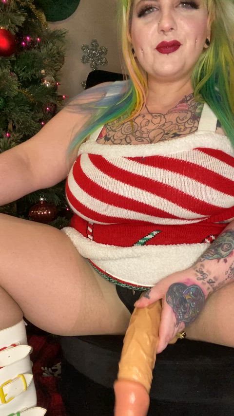 Choke on my Christmas cock