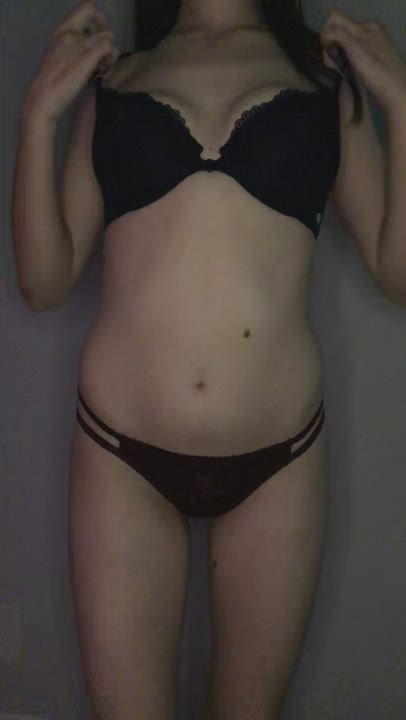 Insecure about my small tits, does anyone actually like small tits?