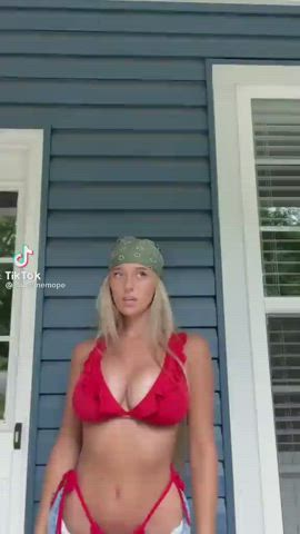 Big Tits Blonde TikTok White Girl clip