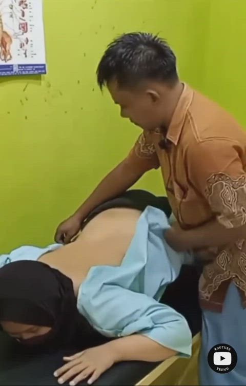 asian big ass curvy doctor hijab indonesian massage medical muslim topless clip