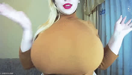 Cam Camgirl Huge Tits Latina MILF Natural Tits Solo Webcam clip