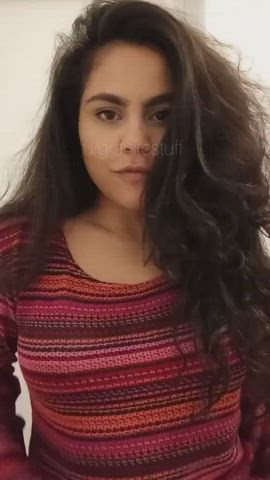 Cute Latina Tits clip