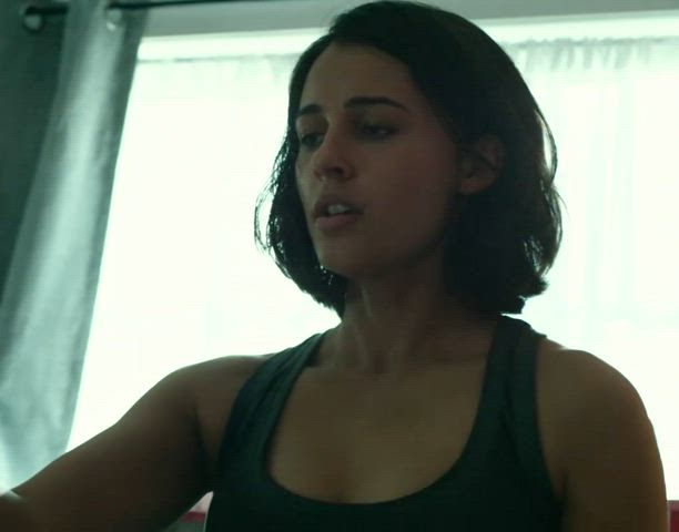 celebrity female naomi scott clip